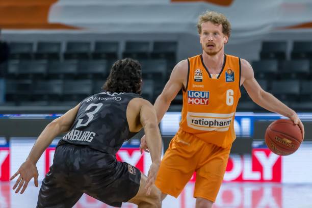 比赛的胜负 比赛的胜负