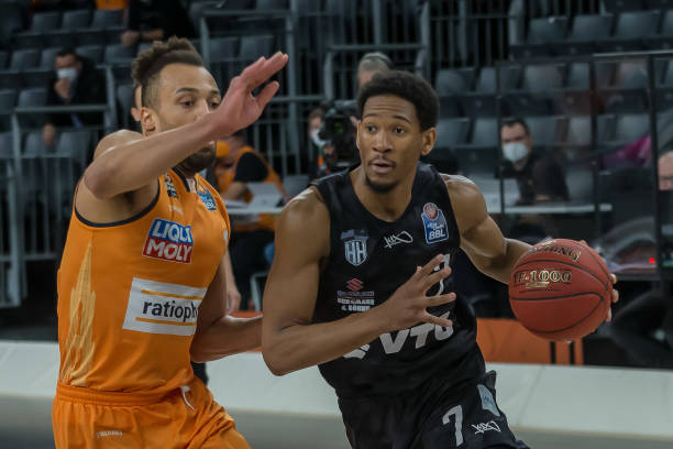 置的深度和 置的深度和