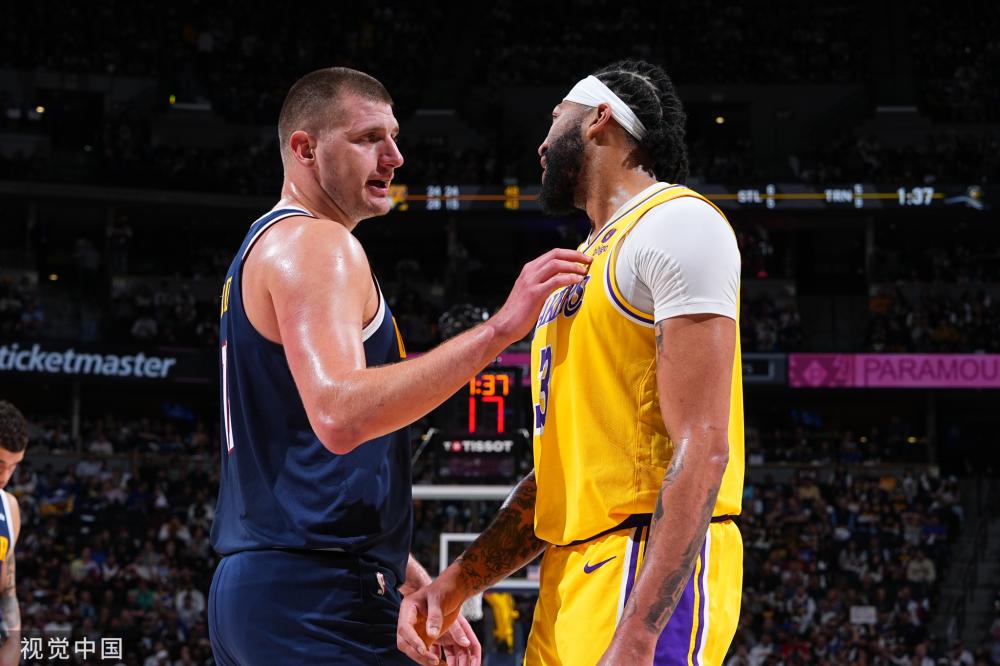 特别是当球 特别是当球