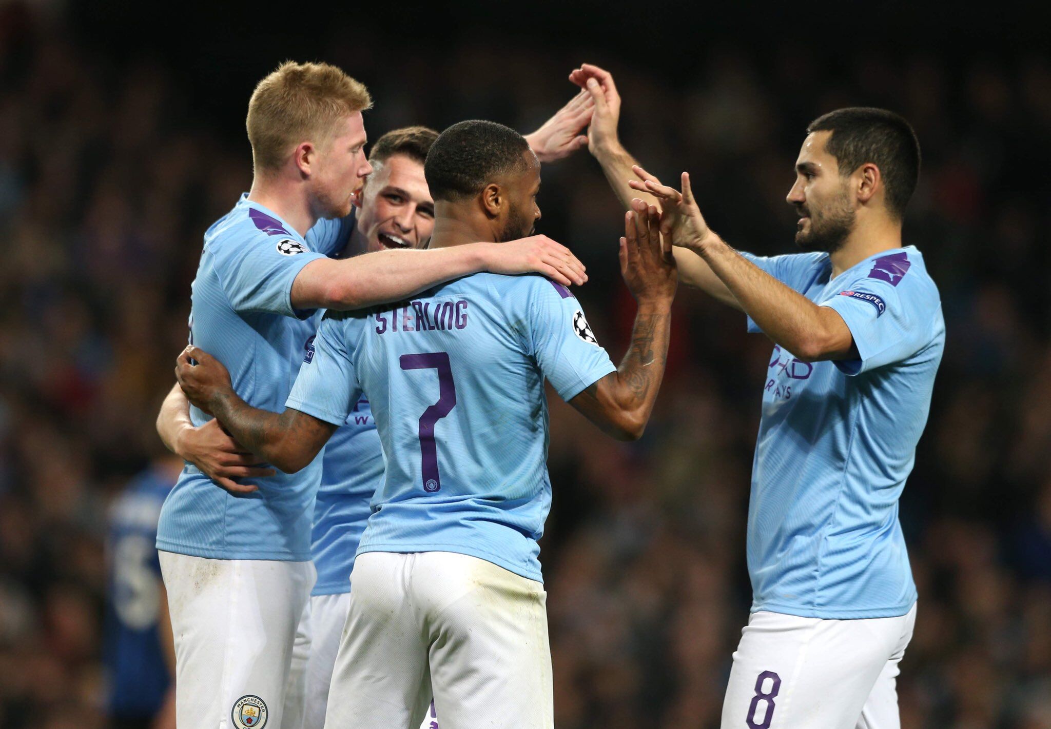 衣现身上海 衣现身上海