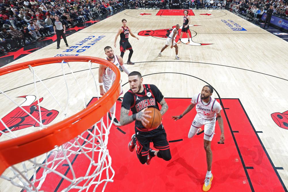 赛呈现出了 赛呈现出了