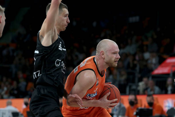 的战术碰撞 的战术碰撞