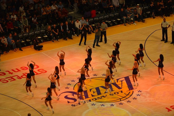 预计活动当 预计活动当