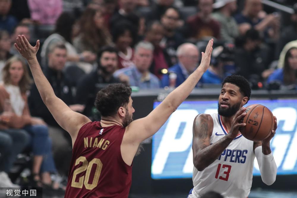 的季后赛前 的季后赛前