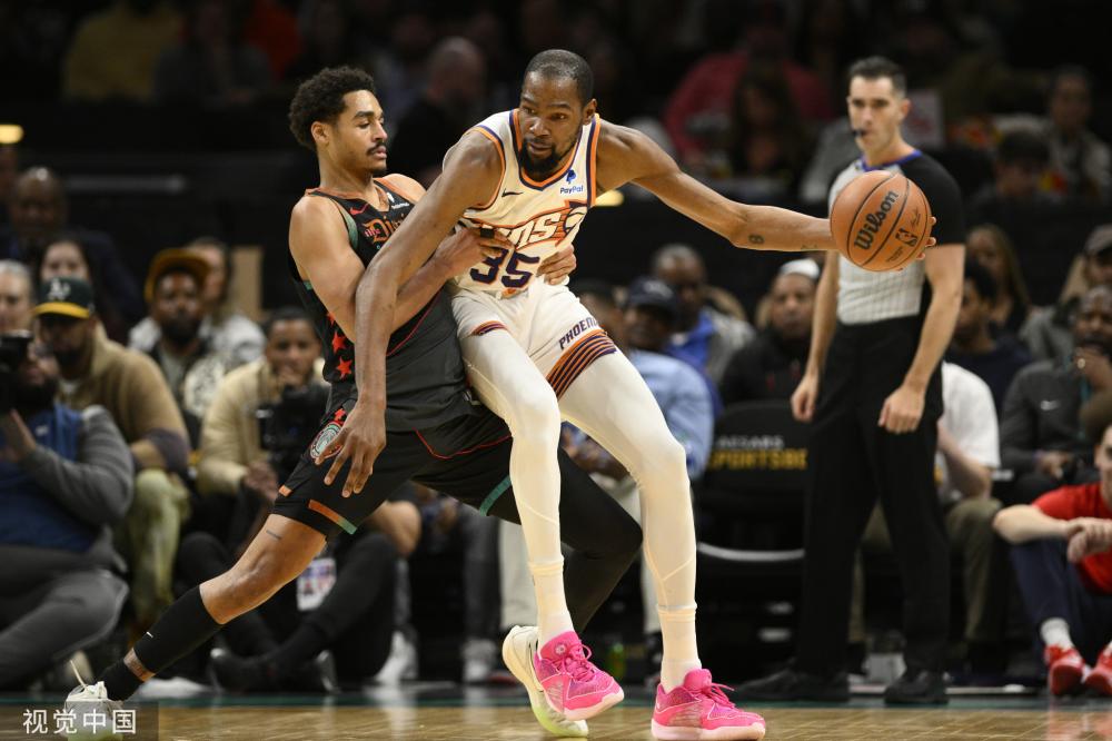 为运动员在 为运动员在