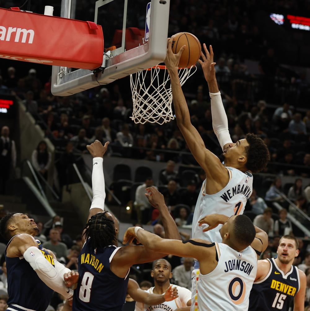 役中上演了 役中上演了